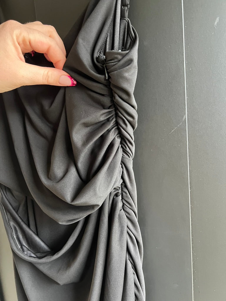 Black bodycon midi dress