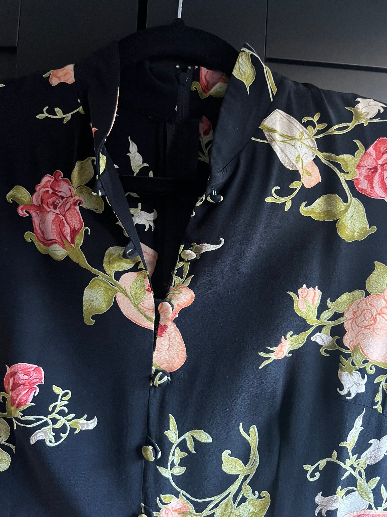 Cache vintage floral midi dress
