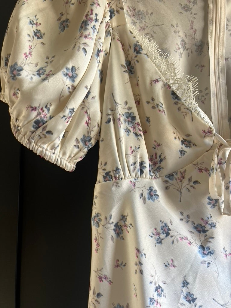 Forever 21 satin dress