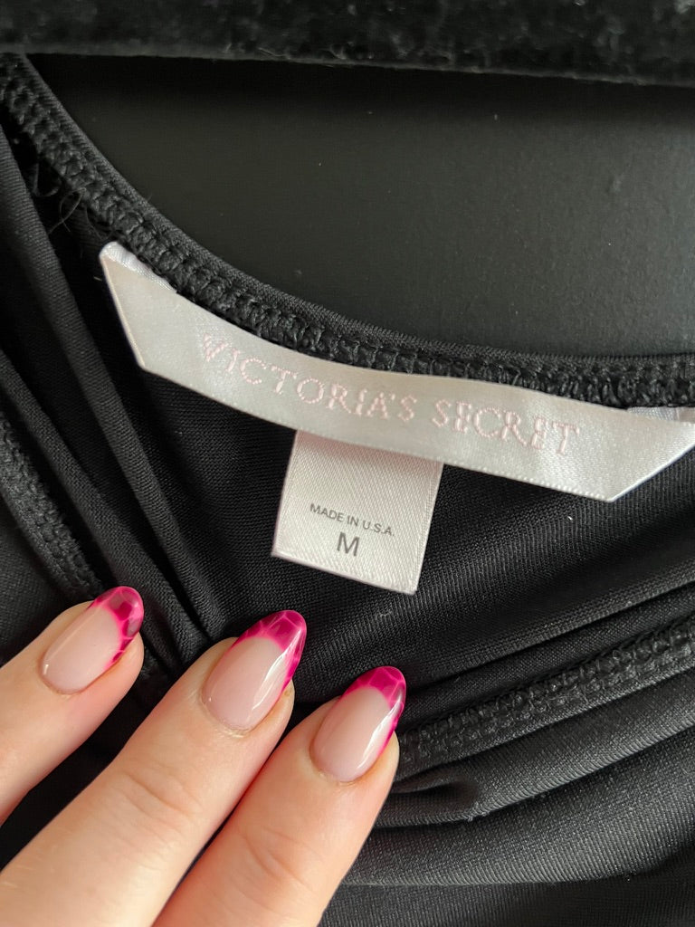 Black one-shoulder bodysuit