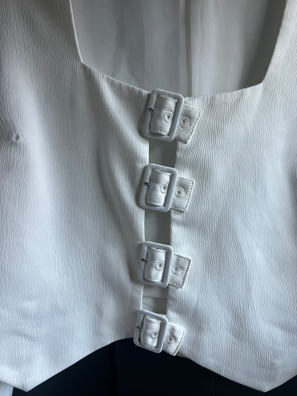 Long sleeve crop top