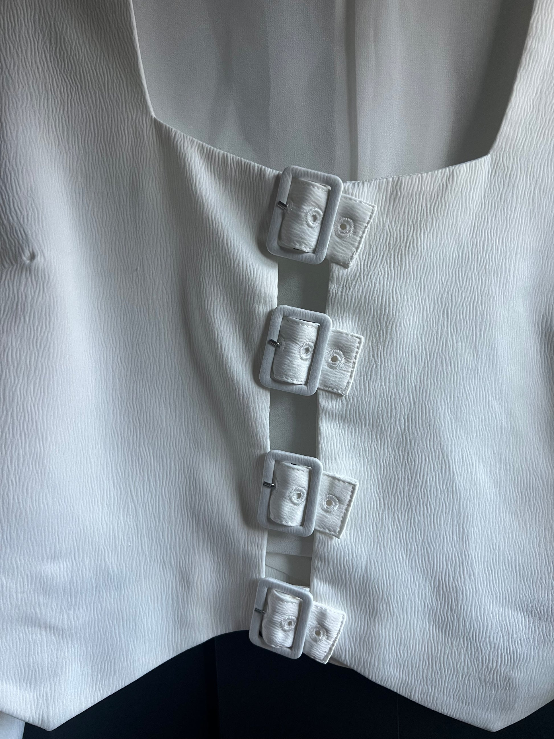 Long sleeve crop top