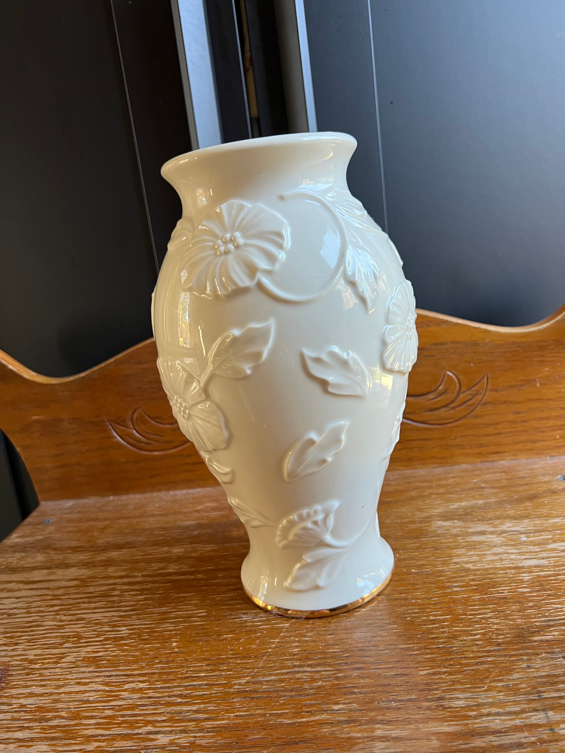Vintage Lenox poppy vase